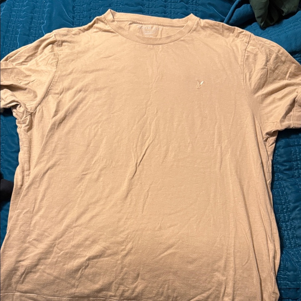 American Eagle Outfitters Light Tan Short Sleeve Tee